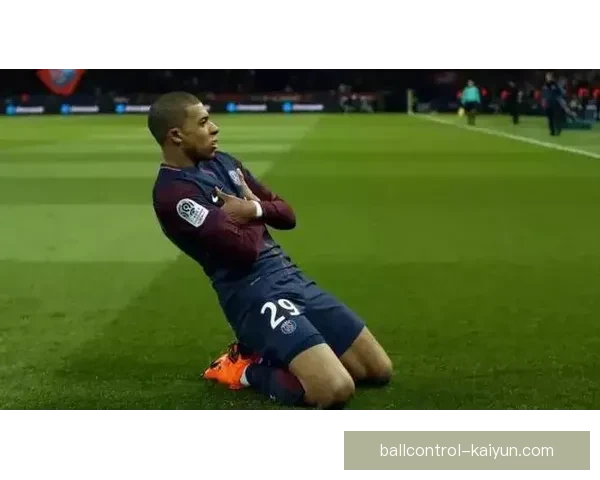 赫塔菲主帅战术风格逐渐显露，球队表现值得关注