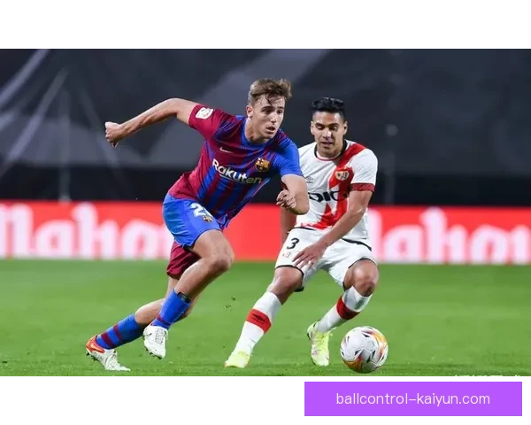 佛罗伦萨逼抢体系持续提升，展现强大防守竞争力